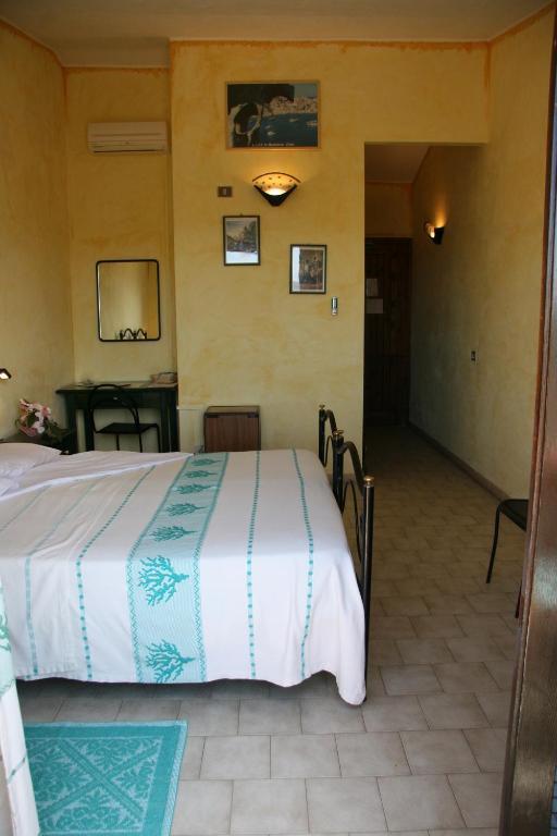 Hotel Le Dune Porto Pollo Habitación foto